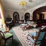 Georgian House Hotel