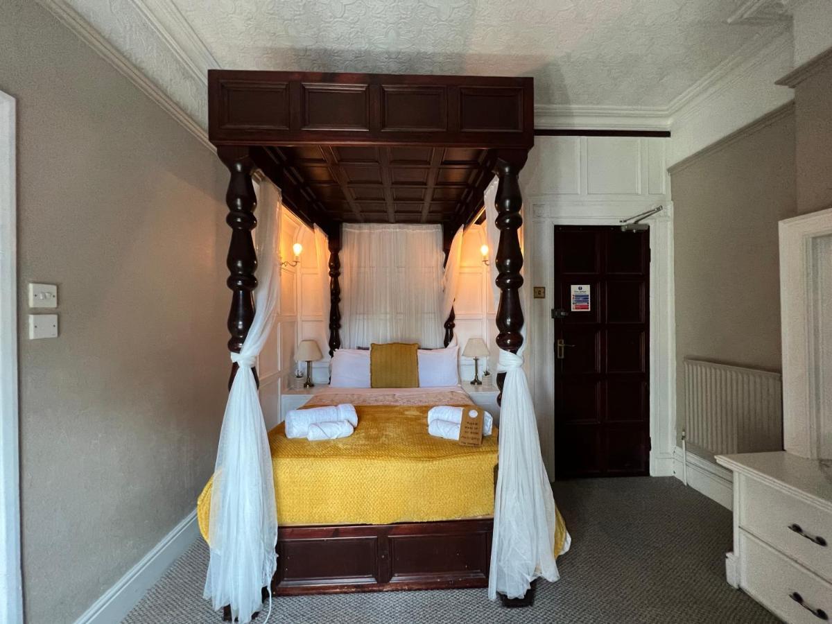 Georgian House 3*